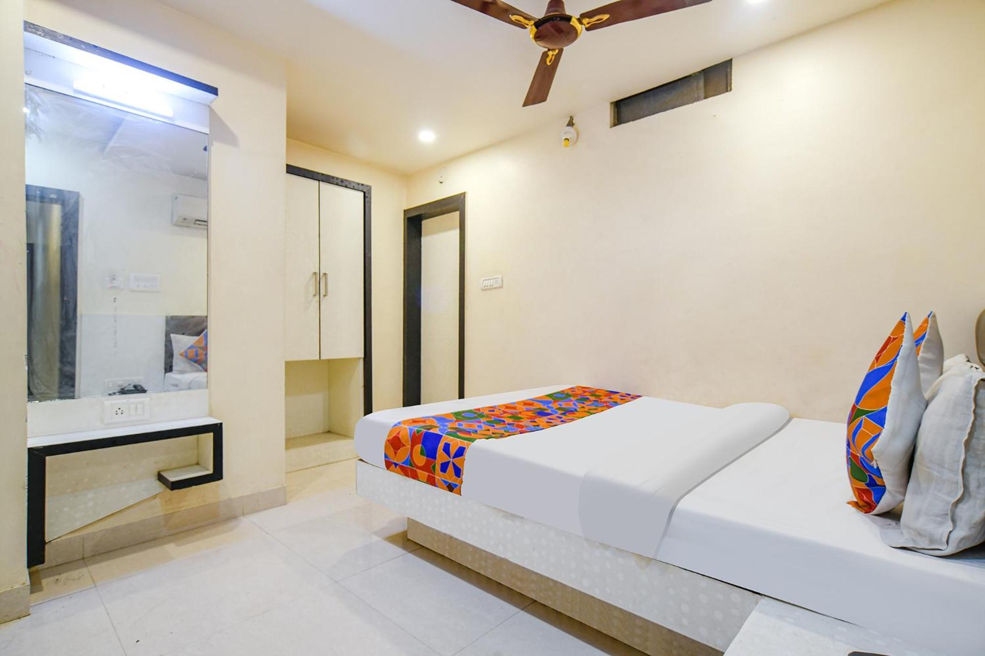 Fabhotel Shivam Palace- Near Mahakal Mandir Ujjain Extérieur photo