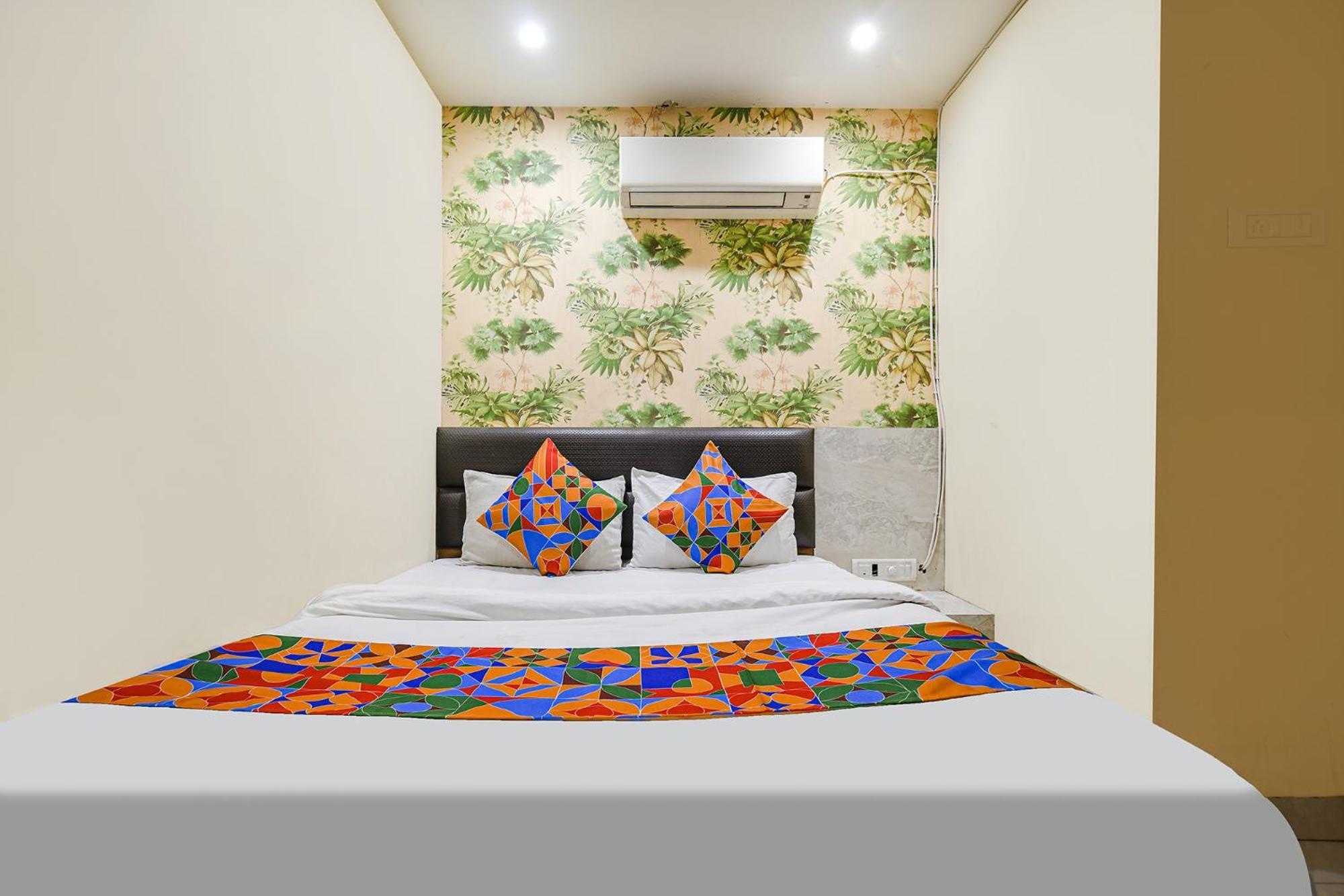 Fabhotel Shivam Palace- Near Mahakal Mandir Ujjain Extérieur photo