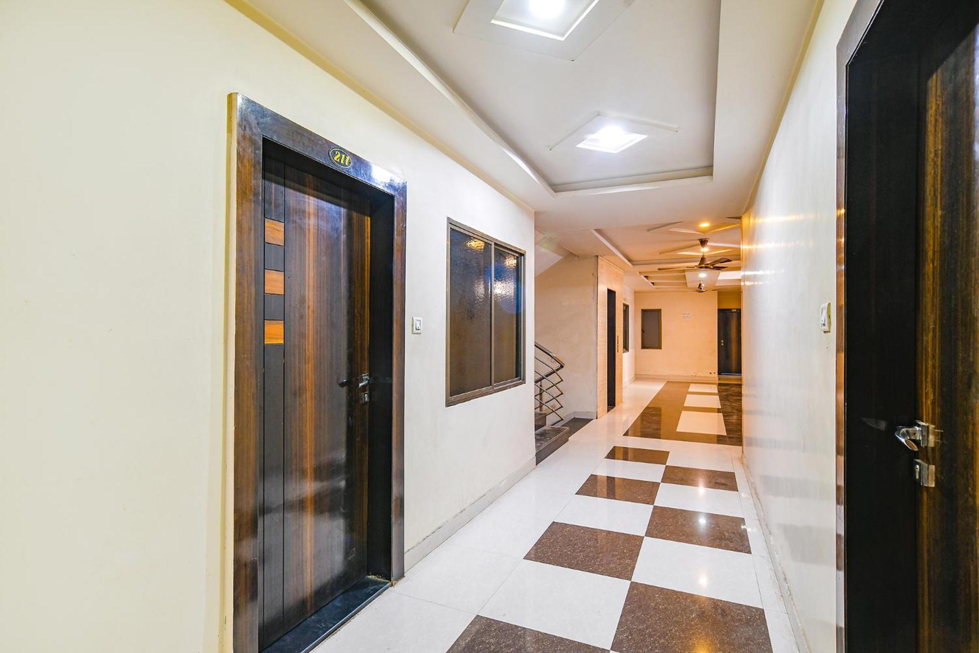 Fabhotel Shivam Palace- Near Mahakal Mandir Ujjain Extérieur photo